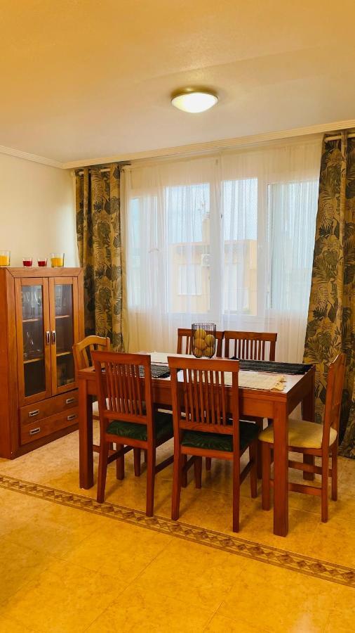 Holiday With A Sea View Торевиеха Екстериор снимка